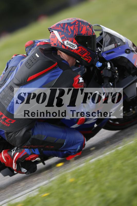 /Archiv-2025/53 16.09.2025 Track Day Domi Aegerter ADR/Gruppe gruen/65
